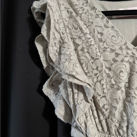 Lace V-Neck Dress in Sage/Grey Color - Picture 3 of 4